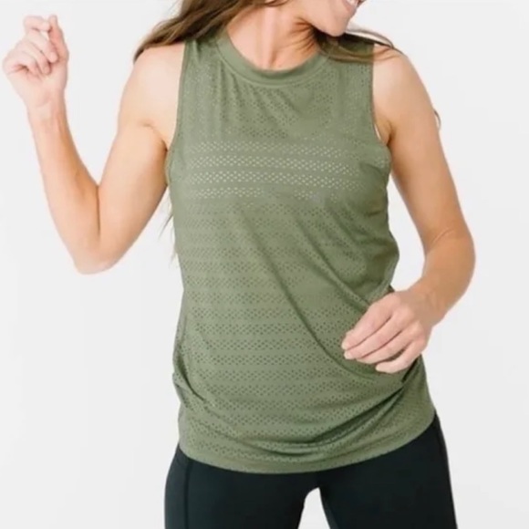 Zyia active women’s shirts size small, set of two - Picture 6 of 7